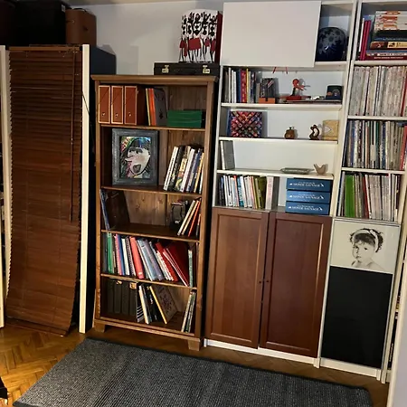 Deux Independantes Dans Moderne