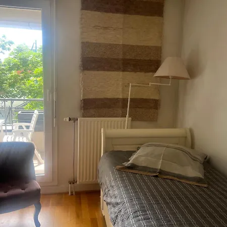 Homestay Deux Independantes Dans Moderne *